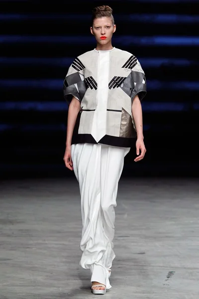 Look 41